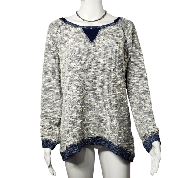 Pullover Sweater White and Denim Blue Textured Knit, Currants Woman,  Size L - Picture 1 of 13